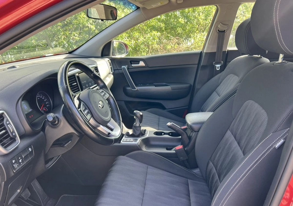 Kia Sportage cena 77990 przebieg: 124000, rok produkcji 2019 z Bełżyce małe 704